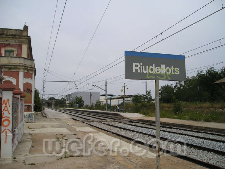 Renfe / ADIF: Riudellots - 2006