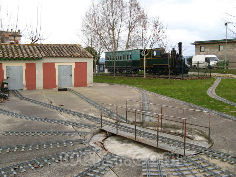 Renfe / ADIF: Fornells de la Selva - 2011