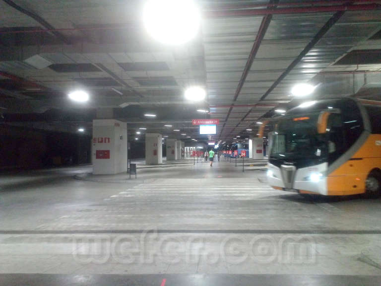 Renfe / ADIF: Girona - 2020 (estación autobuses)