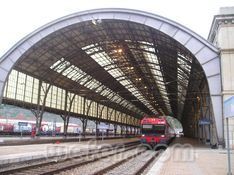 Renfe / ADIF: Portbou - 2004