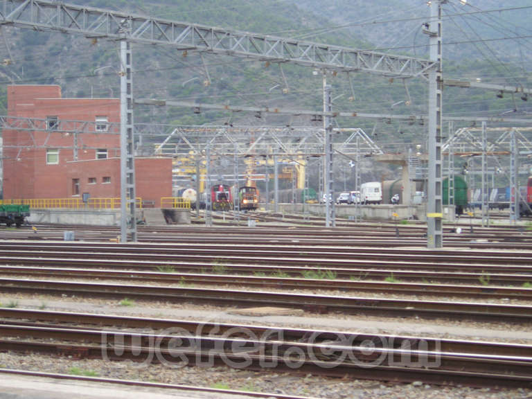 Renfe / ADIF: Portbou - 2005