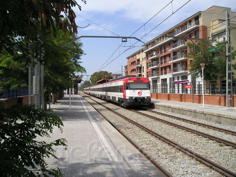 Renfe / ADIF: Cerdanyola del Vallès - 2005