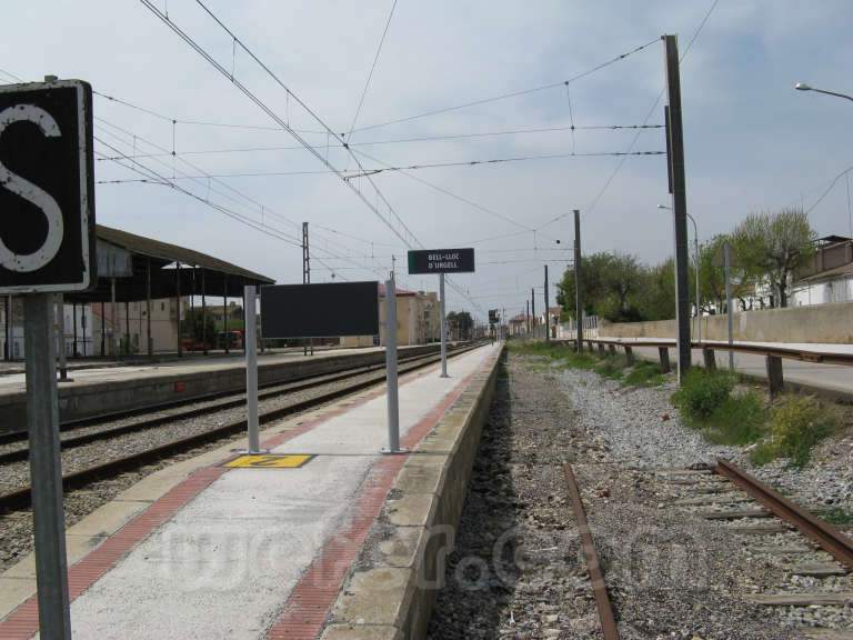 Renfe / ADIF: Bell-lloc d'Urgell - 2009