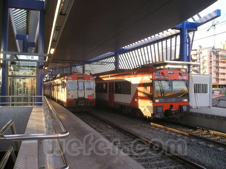 Renfe / ADIF: Lleida - Pirineus - 2004