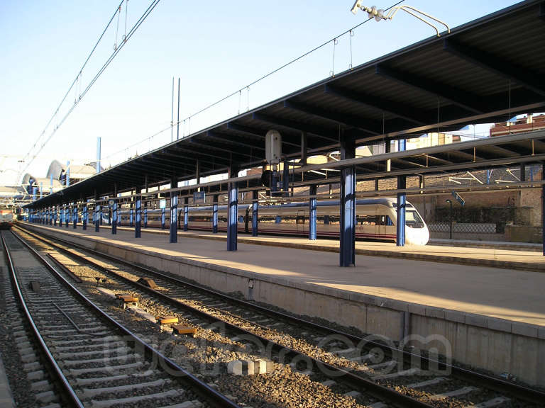 Renfe / ADIF: Lleida - Pirineus - 2006