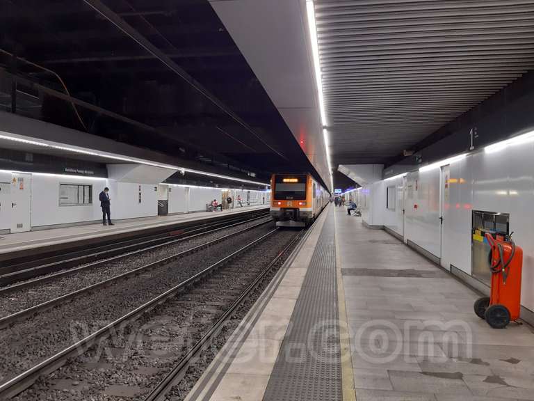 Renfe / ADIF: Barcelona - Passeig de Gràcia