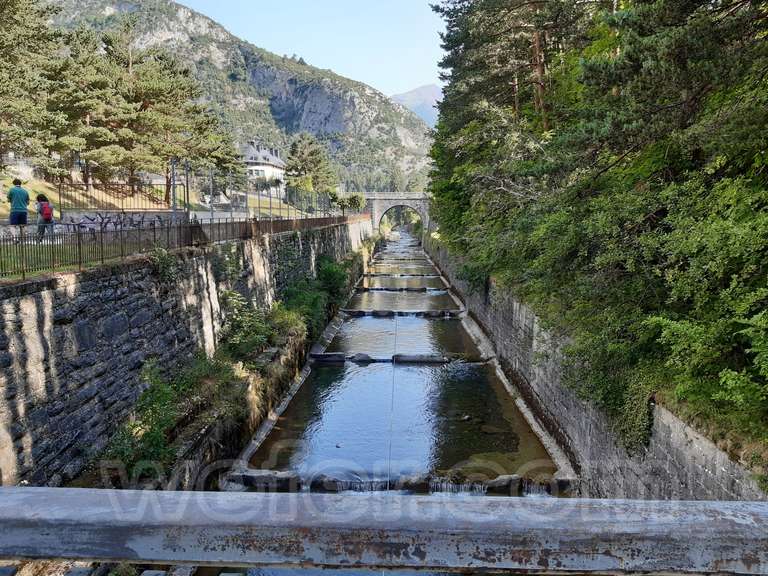 Renfe / ADIF: estación internacional de Canfranc - 2021