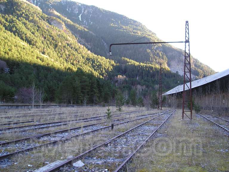 Renfe / ADIF: estación internacional de Canfranc - 2005