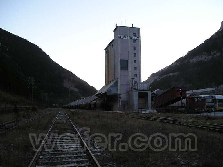 Renfe / ADIF: estación internacional de Canfranc - 2005