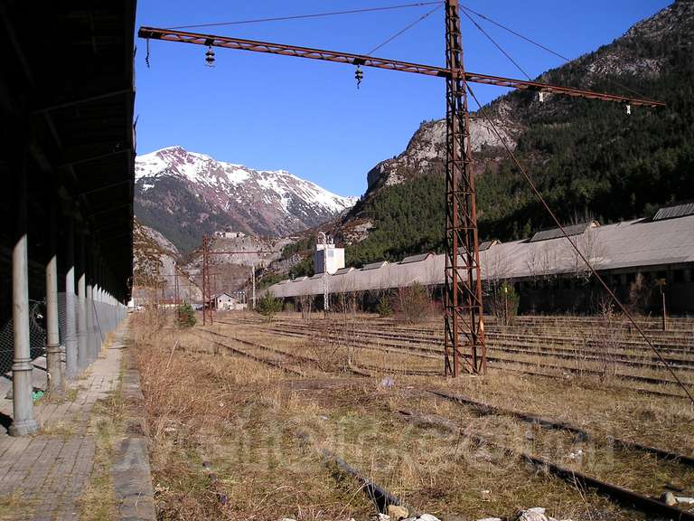 Renfe / ADIF: estación internacional de Canfranc - 2005