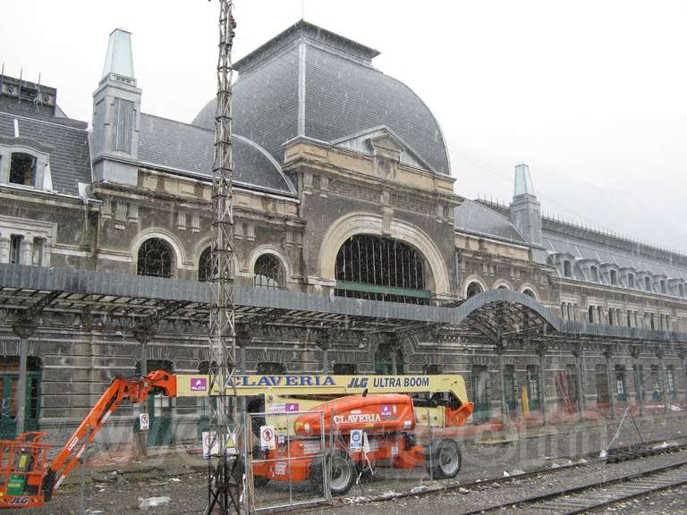 Renfe / ADIF: estación internacional de Canfranc - 2009