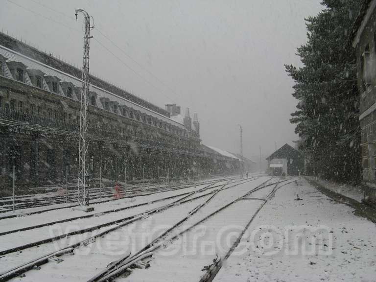 Renfe / ADIF: estación internacional de Canfranc - 2009