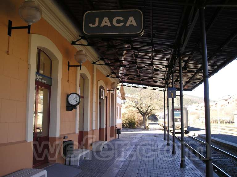 Renfe / ADIF: Jaca - 2005