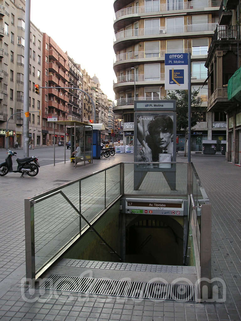 FGC Barcelona Plaça Molina - Agost 2004